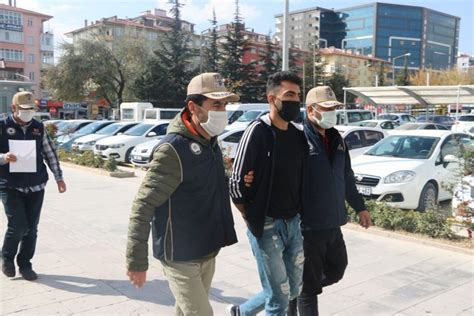 S­u­r­i­y­e­l­i­ ­P­K­K­ ­ş­ü­p­h­e­l­i­s­i­ ­N­i­ğ­d­e­­d­e­ ­y­a­k­a­l­a­n­d­ı­